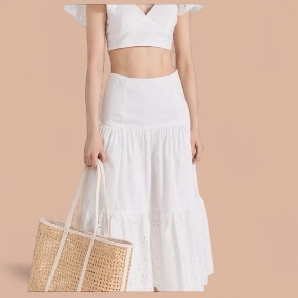 En Saison Dresses & Skirts - Stunning En Saison White Tiered A-Line Maxi Skirt